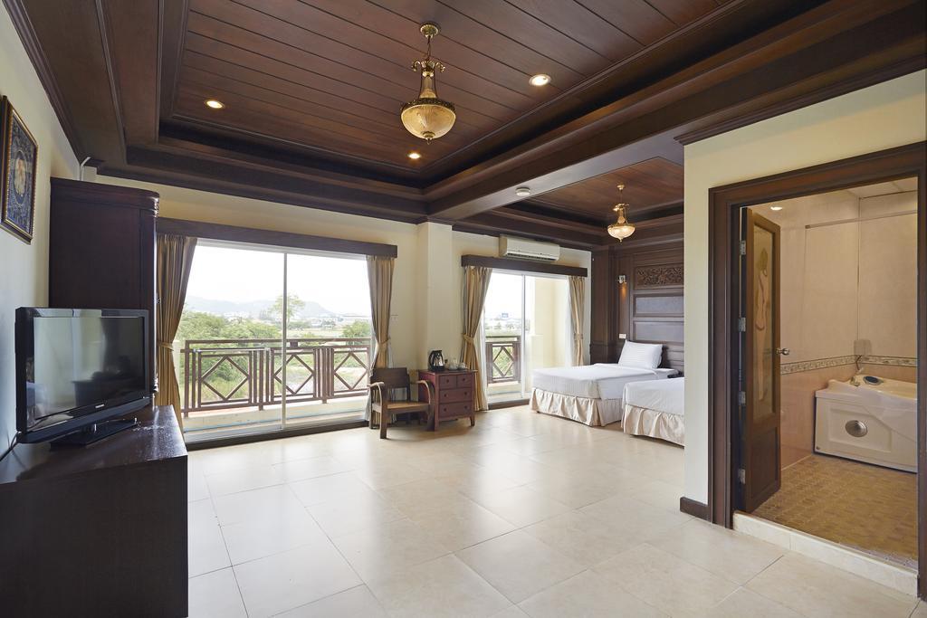D Varee Xpress Hillside Hua Hin تشا أم المظهر الخارجي الصورة